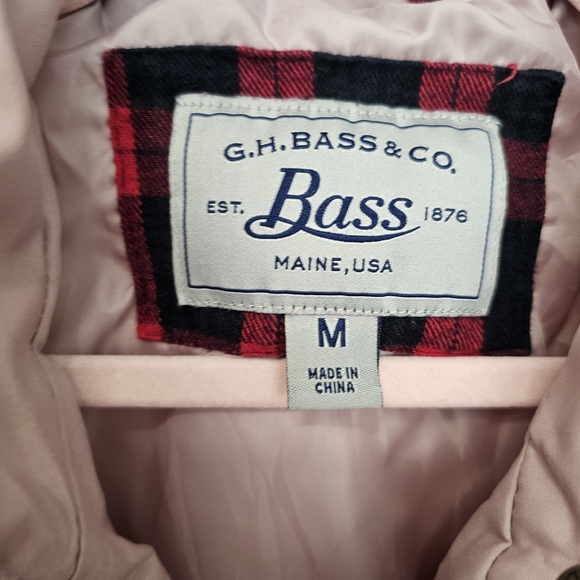 G.H. Bass & Co. Maine WOMAN'S Rose QUILTED Sleeveless VEST SZ Medium - Picture 3 of 8